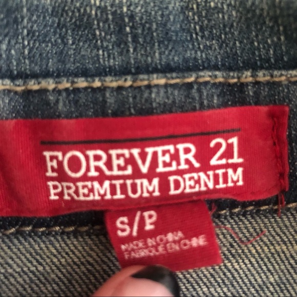 FOREVER 21 denim distressed dark wash fade vest size small - Picture 3 of 6